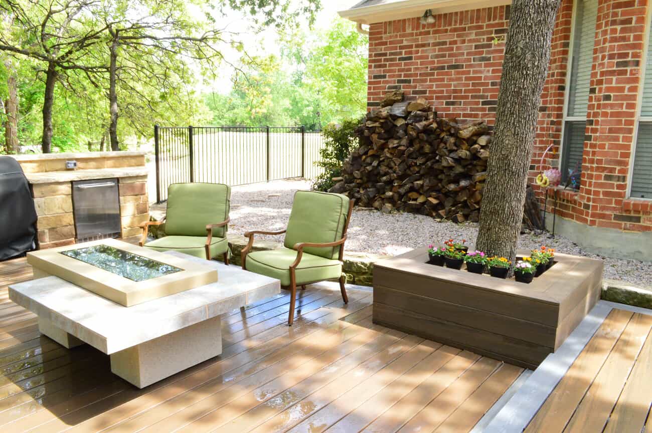 We are your local custom deck builder